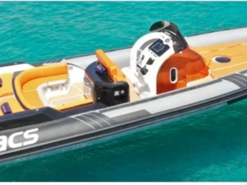 Noleggio barche Spagna economico Stratos 42