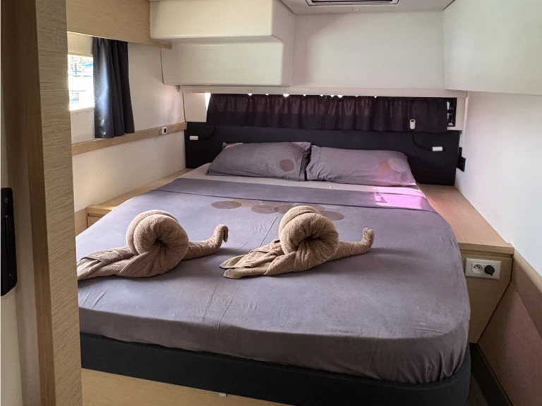 Noleggio Catamarano a Mahé – Fountaine Pajot Saba 50