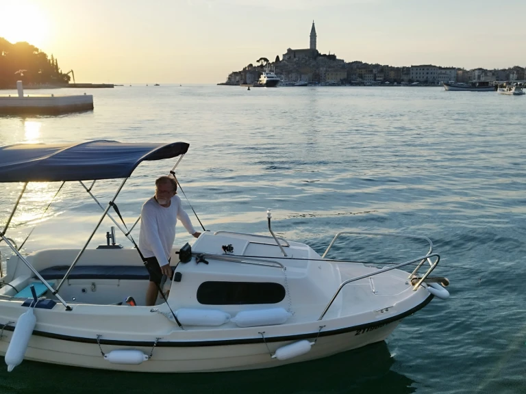 Noleggio Barca a motore Sportmare con patente nautica