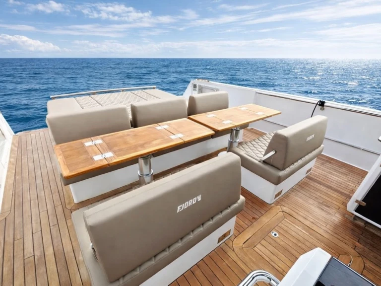 Noleggiare una Fjord Fjord 52 Open a Marina De Cala D'Or
