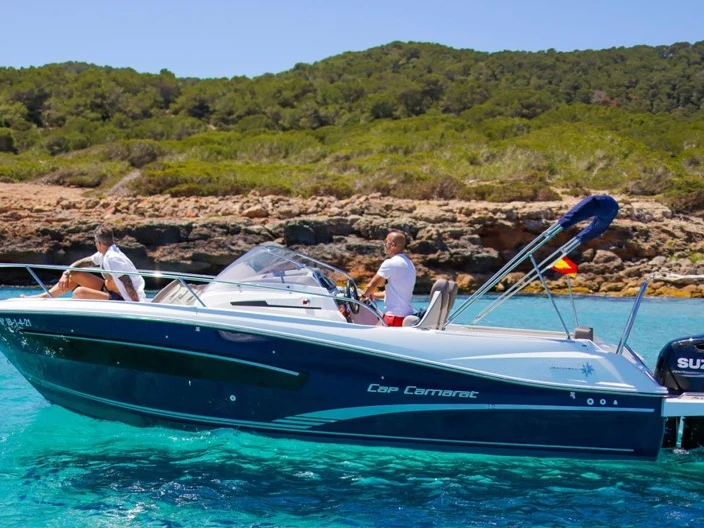 Noleggio barche Jeanneau Cap Camarat 7.5 WA S2 a Ibiza Town su Samboat