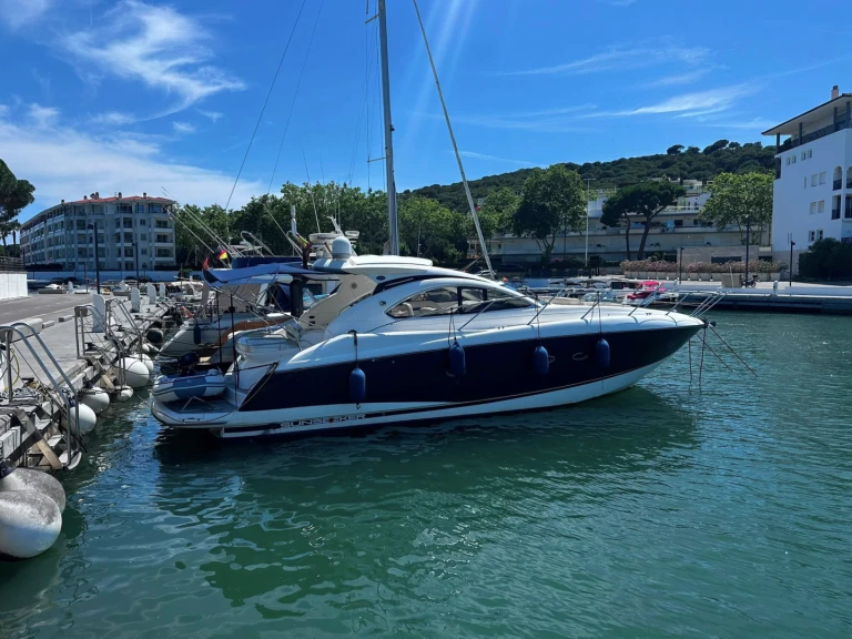 Noleggiare una Sunseeker Portofino 47 a Castell-Platja d'Aro