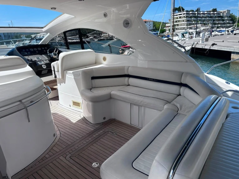 Noleggio Barca a motore con o senza skipper Sunseeker a Castell-Platja d'Aro