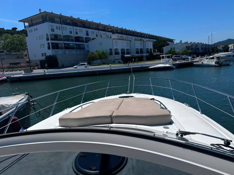 Barca a motore a noleggio a Castell-Platja d'Aro al miglior prezzo