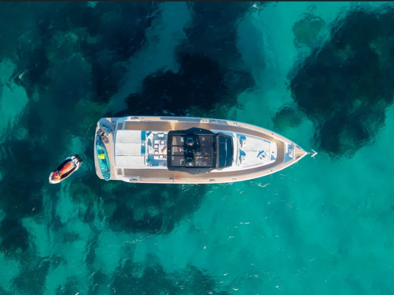 Noleggiare una Pardo Yachts Pardo 50 a Francia