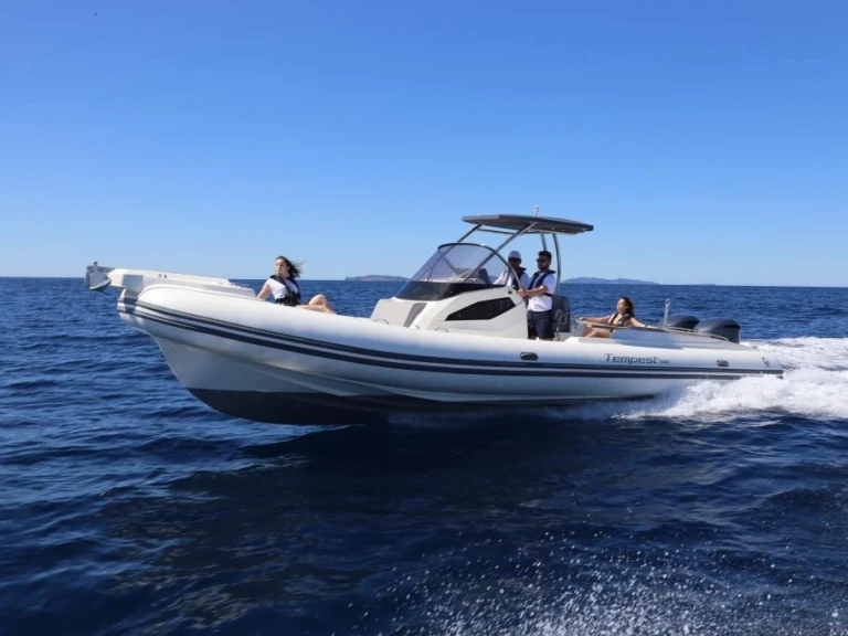 Noleggio a Marine de Sant'Ambrogio – Capelli CAPELLI 1000 TEMPEST CC su SamBoat
