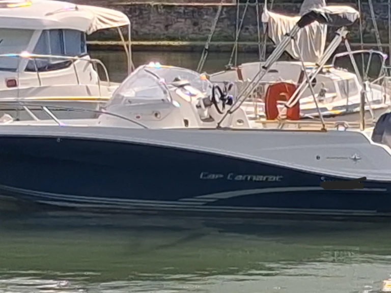 Jeanneau Cap Camarat 6.5 WA Serie 2 da affittare a  Auray