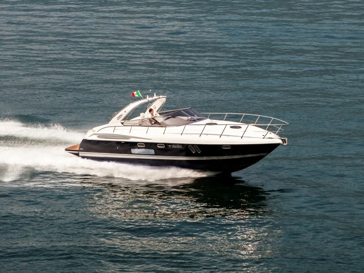 Noleggio Barca a motore Airon con patente nautica