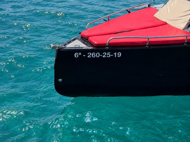Noleggio Barca a motore Nuva Yatchs con patente nautica