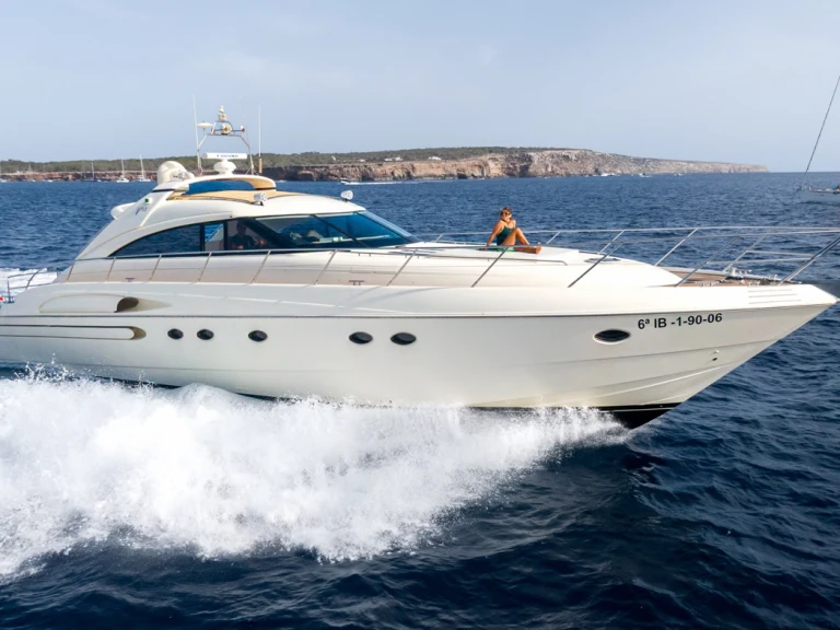 Noleggio a Ibiza Town – Princess Princess V65 su SamBoat