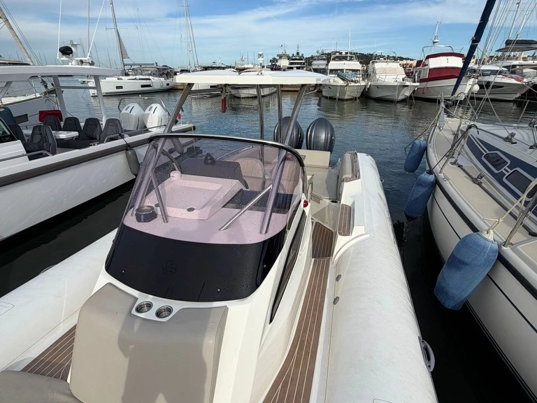 Noleggio a Francia – Capelli Capelli 1000 WA su SamBoat