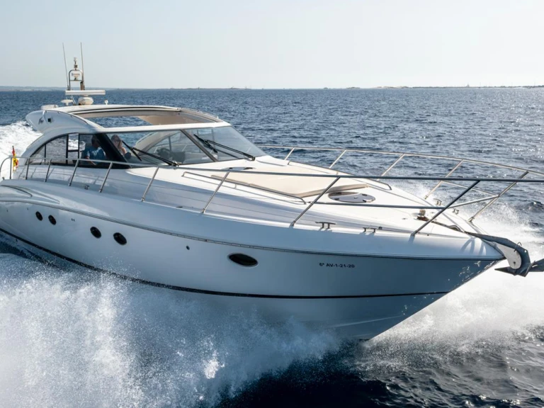 Noleggio barche Ibiza Town economico Princess V53