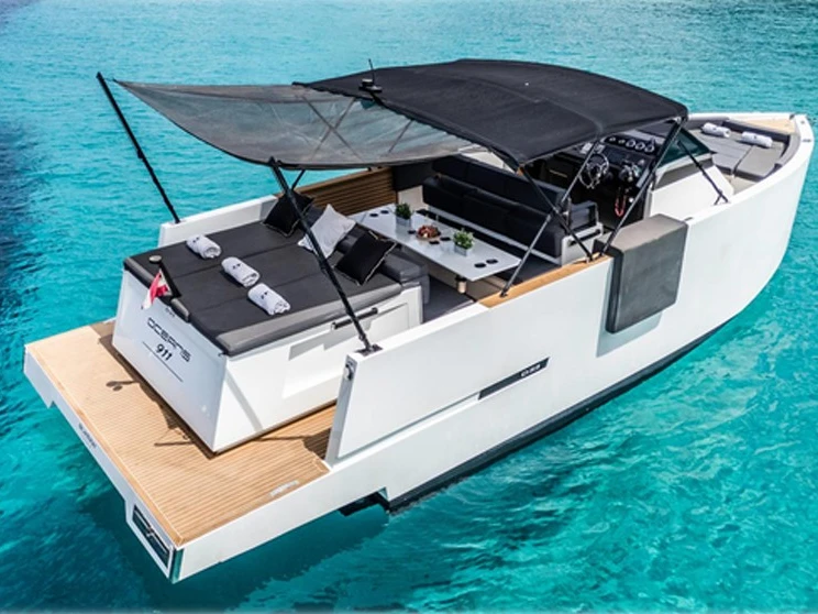 DE ANTONIO Yachts D33 Open da affittare a  Ibiza Town