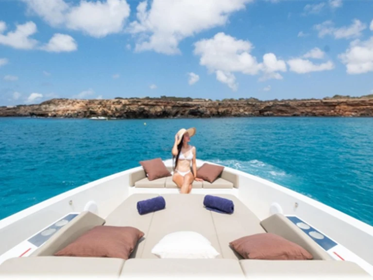Noleggio barche De Anton  io Yacht s D42 Open a Ibiza Town su Samboat