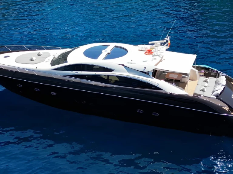 Noleggiare una Sunseeker Predator 82 a Ibiza Town