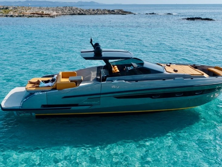 Noleggio a Ibiza Town – DAYTONA 50 15m su SamBoat