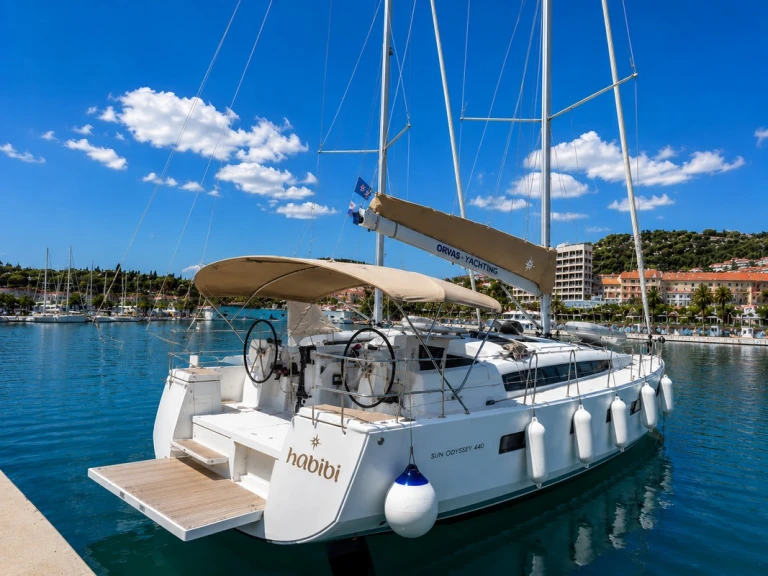 Noleggio Barca a vela a Spalato – Jeanneau Sun Odyssey 440