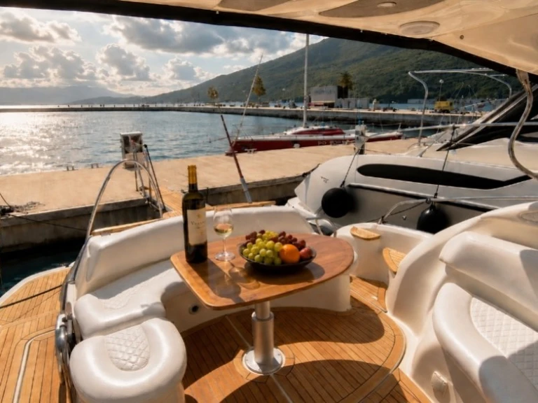 Noleggio a Castelnuovo – Cranchi Mediterranee 43 su SamBoat