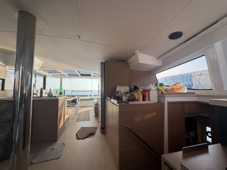 Noleggio Catamarano con o senza skipper Bali a Palermo