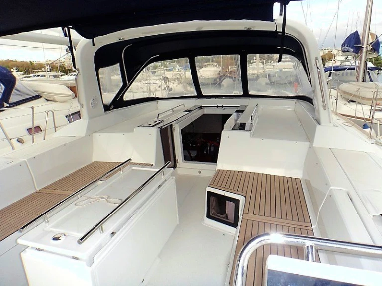 Noleggio a Lávrio – Bénéteau Oceanis 55 su SamBoat