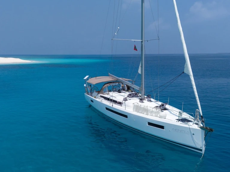 Noleggio Barca a vela con o senza skipper Jeanneau a Malé