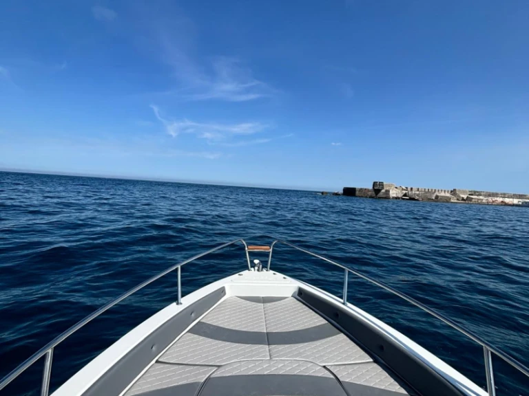 Noleggio Barca a motore a Giardini-Naxos – Acquabat Sport Line 19