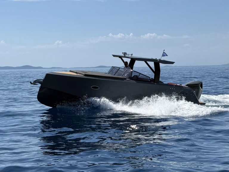 Phantom yachts Phantom 10.0 TT da affittare a  Spalato