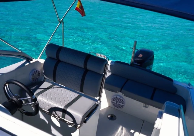 Noleggio Barca a motore Seabird con patente nautica