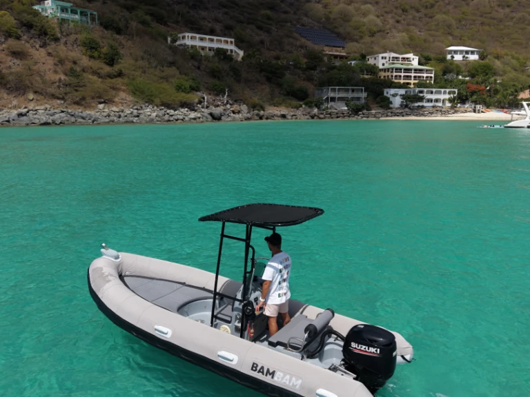 Noleggio barche 3D Tender Lux 550 a Santo Martin su Samboat