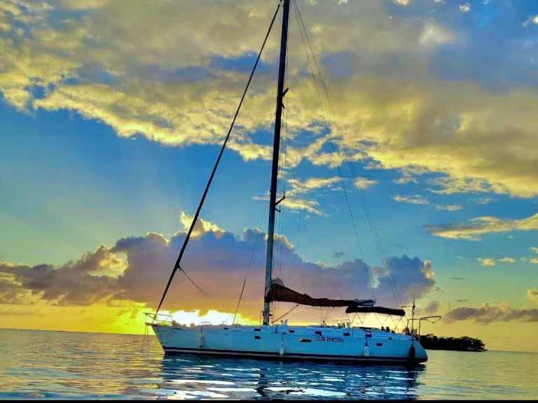 Noleggio Barca a vela Bénéteau con patente nautica