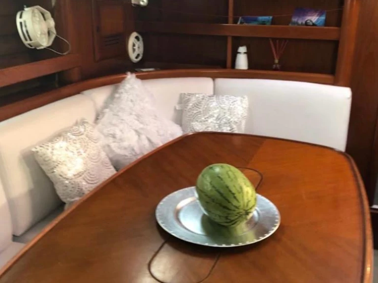 Noleggiare una Bénéteau Oceanis 50 a Cartagena