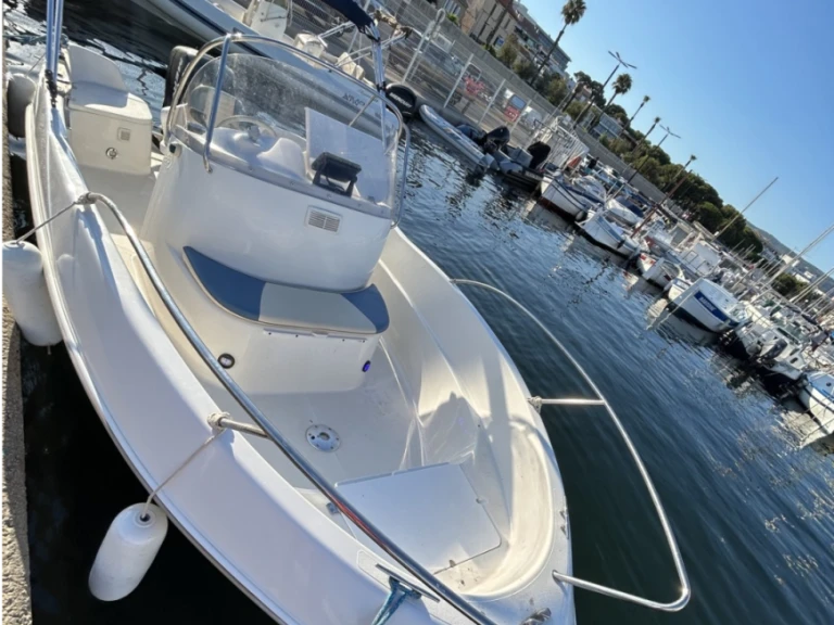 Noleggio barche Mercury Sunshine a La Ciotat su Samboat