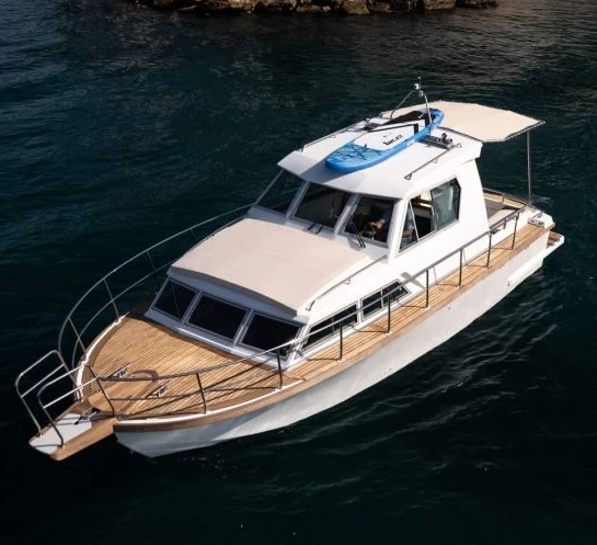 Noleggio Barca a motore Castelo con patente nautica