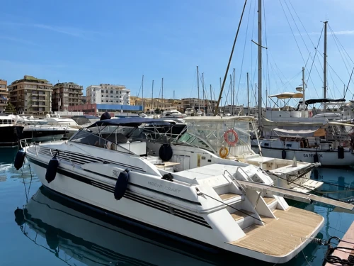 Barca a motore a noleggio a Nettuno al miglior prezzo