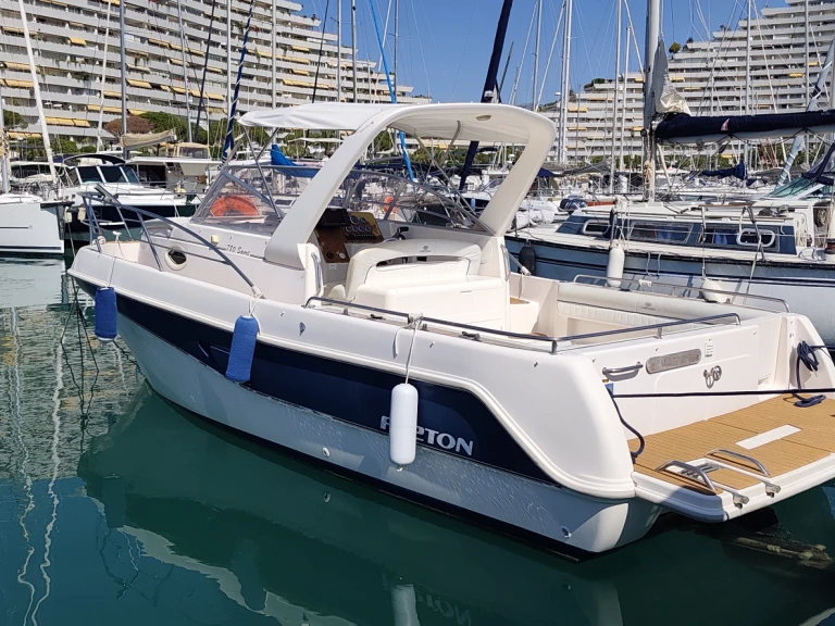 Noleggio barche Faeton Faeton 780 Sport a Villeneuve-Loubet su Samboat