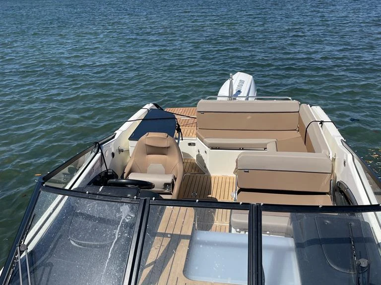 Noleggio Barca a motore con o senza skipper Quicksilver a Hyères