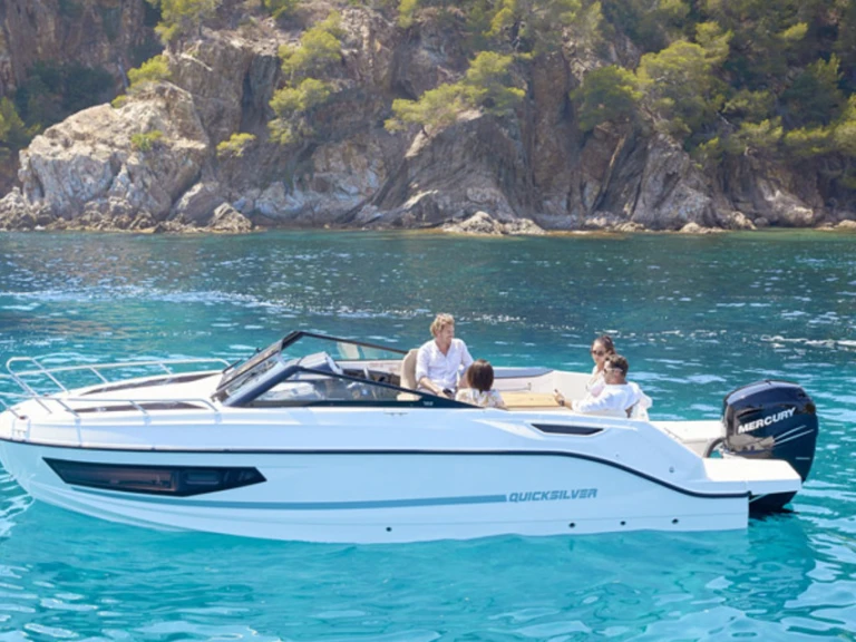 Noleggio Barca a motore a Hyères – Quicksilver Activ 755 Cruiser