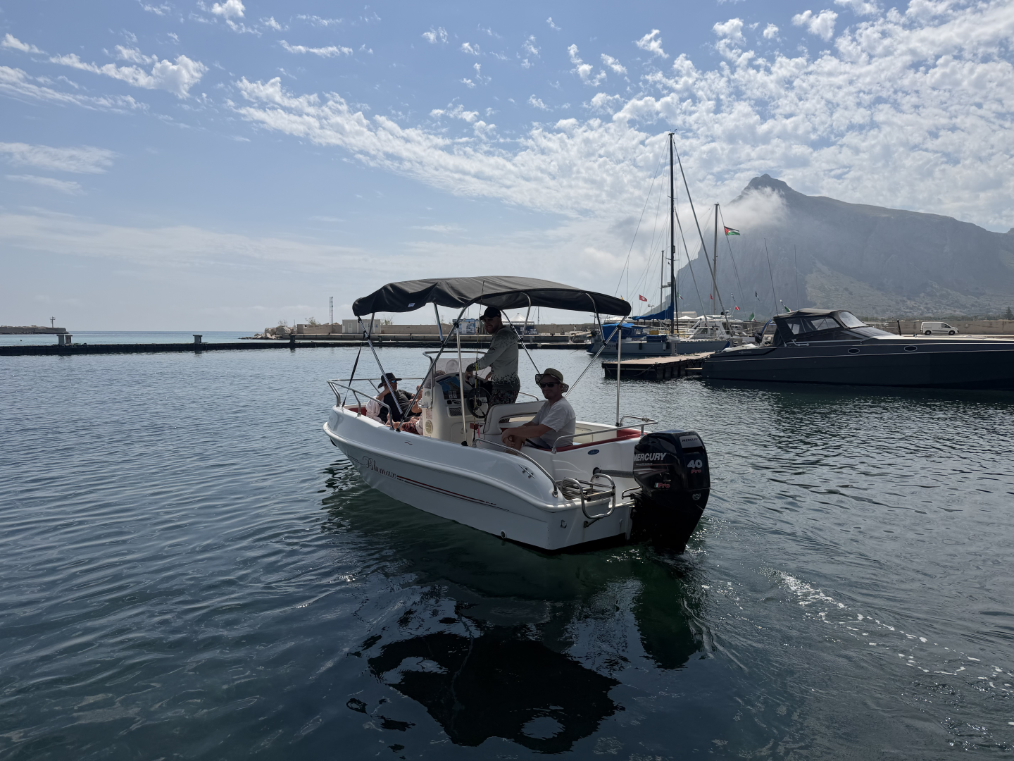 Blumax open 19 da affittare a  San Vito Lo Capo