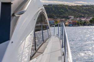 Noleggio Barca a motore Sunseeker con patente nautica