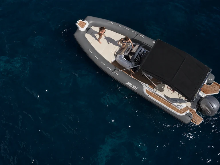 Joker Boat Clubman 28 da affittare a  Le Lavandou
