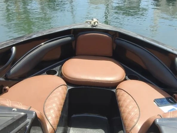 Noleggio barche Monterey 180 a Marbella su Samboat