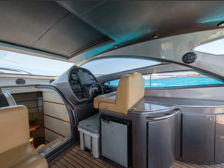 Noleggio barche Pershing Pershing 50 a Ibiza Town su Samboat