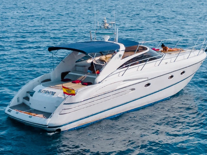 Noleggio Barca a motore Princess con patente nautica