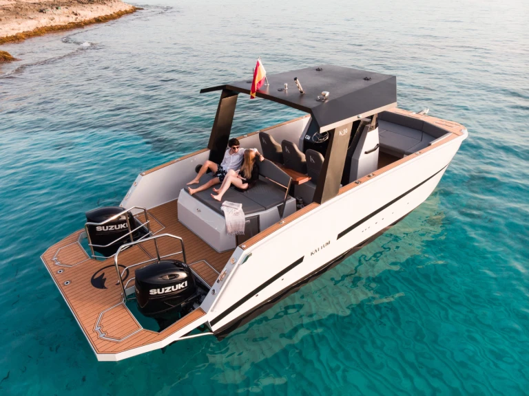 Noleggio Barca a motore con o senza skipper Custom Made a s'Arenal