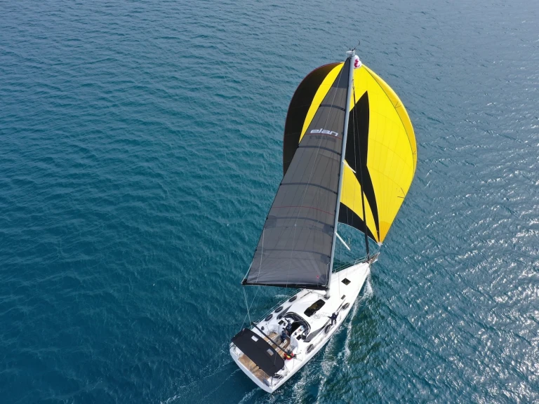 Noleggio barche Elan Elan E6 a Zaravecchia (Biograd) su Samboat
