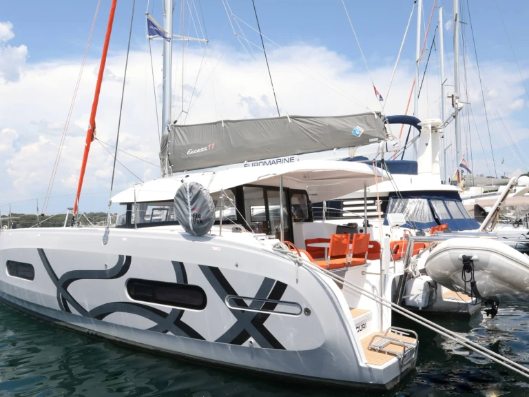 Noleggio a Pola – Excess Excess 11 su SamBoat