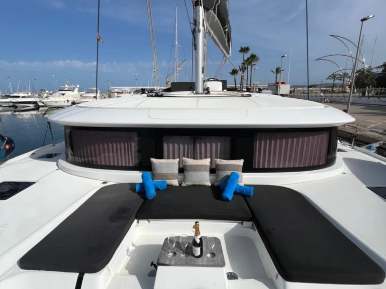 Noleggio barche Dénia economico Lagoon 46