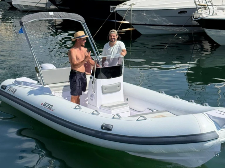 Noleggio barche Napoli economico Selva 570 Elegance