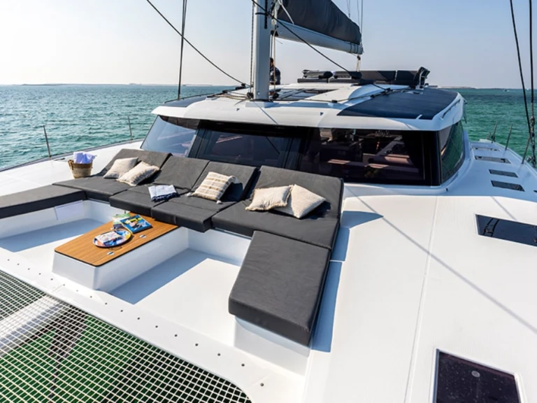 Catamarano a noleggio a Ibiza Town al miglior prezzo