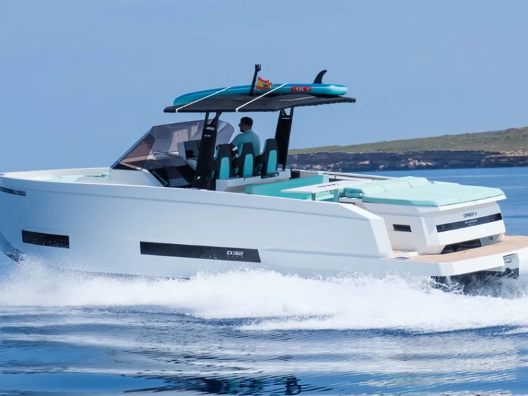 Noleggio Barca a motore con o senza skipper De Antonio a Ibiza Town